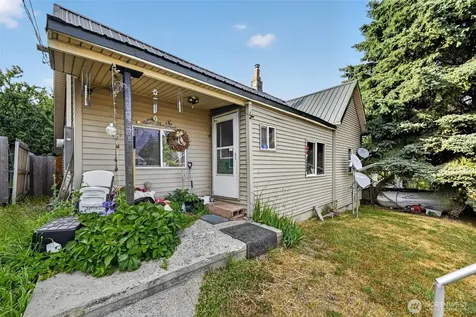 207 W Montana Avenue Roslyn WA 98941