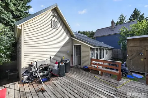 207 W Montana Avenue Roslyn WA 98941