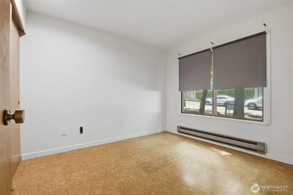9512 1st Avenue NE Seattle WA 98115