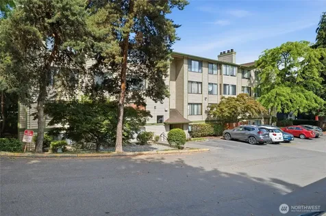 9512 1st Avenue NE Seattle WA 98115