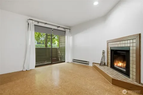 9512 1st Avenue NE Seattle WA 98115
