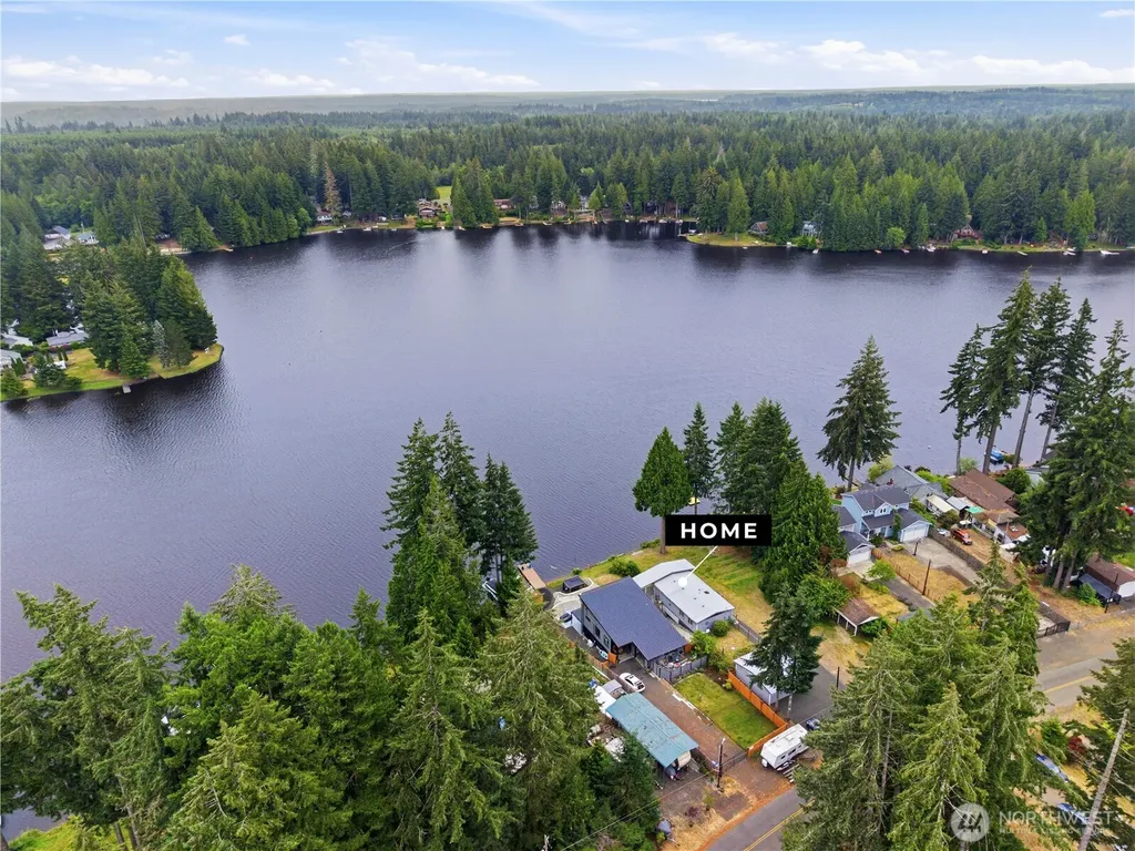 2121 E Timberlake Drive W Shelton WA 98584