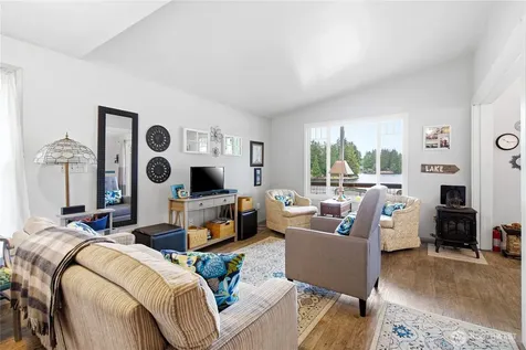 2121 E Timberlake Drive W Shelton WA 98584