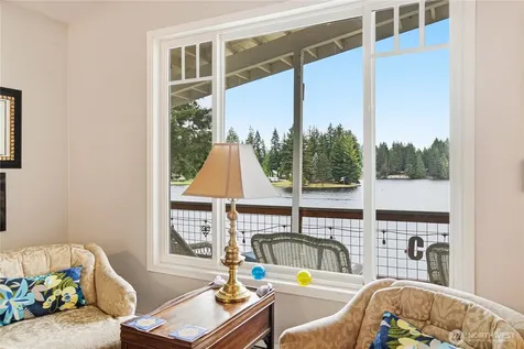 2121 E Timberlake Drive W Shelton WA 98584