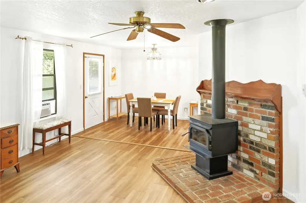 11716 26th Street NE Lake Stevens WA 98258
