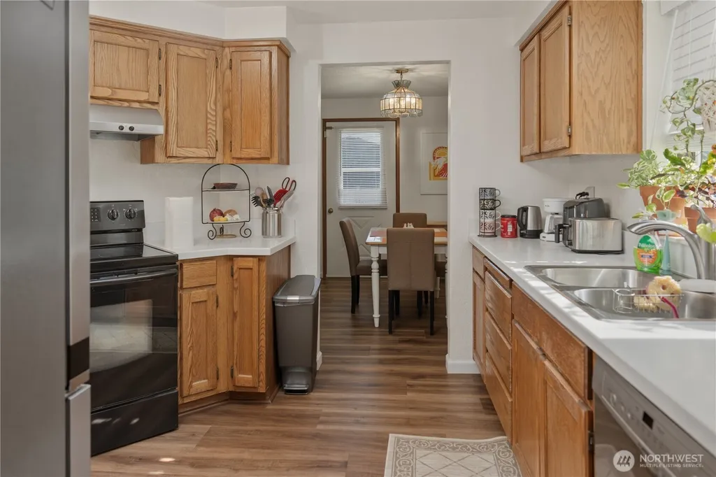 11716 26th Street NE Lake Stevens WA 98258