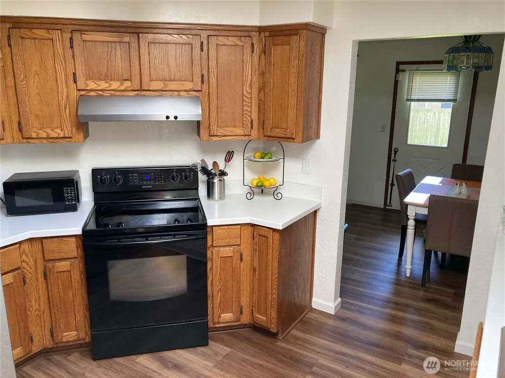 11716 26th Street NE Lake Stevens WA 98258