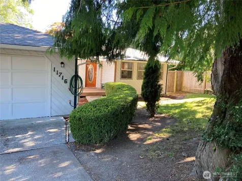 11716 26th Street NE Lake Stevens WA 98258