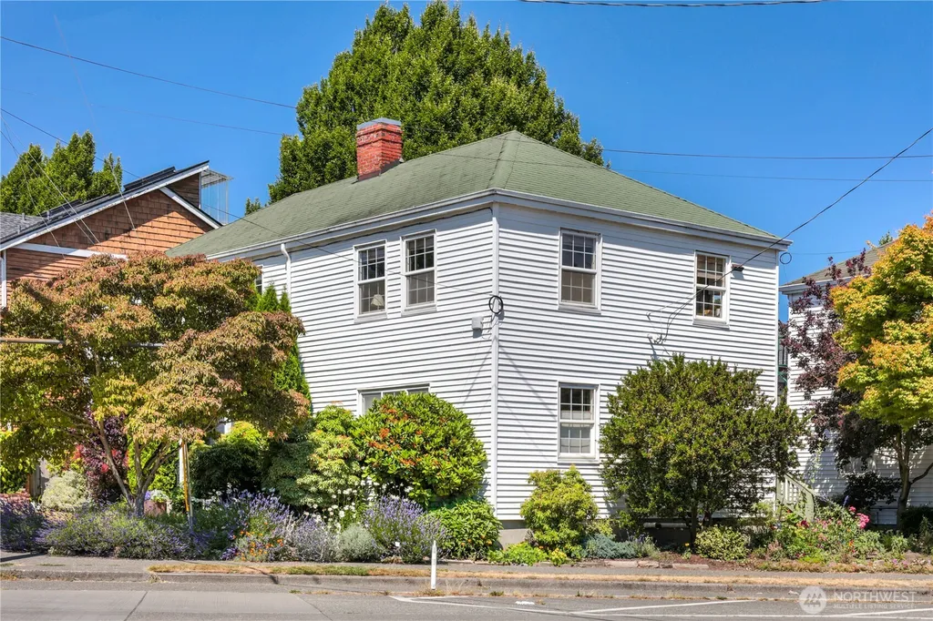 7900 Ashworth Avenue N Seattle WA 98103