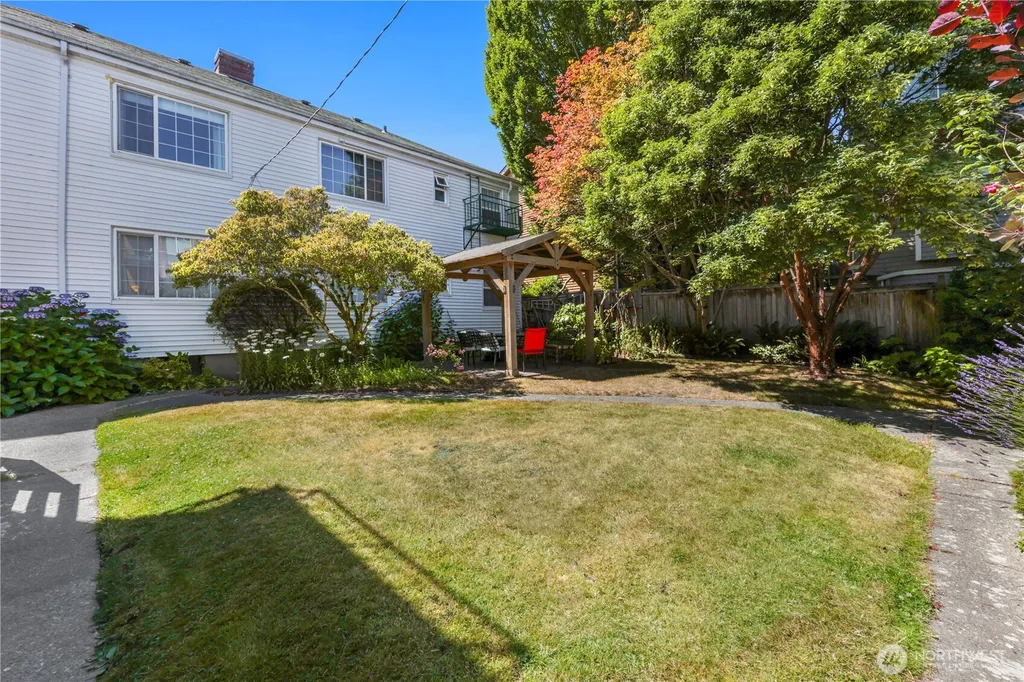 7900 Ashworth Avenue N Seattle WA 98103