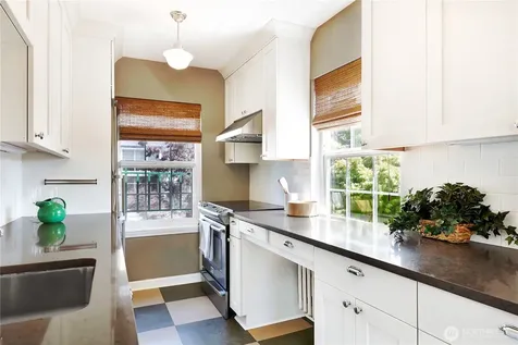 7900 Ashworth Avenue N Seattle WA 98103