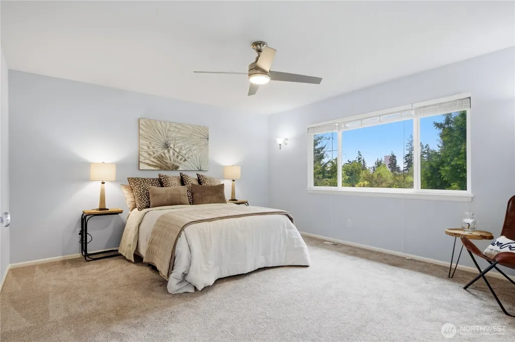 10115 NE 24th Street Bellevue WA 98004