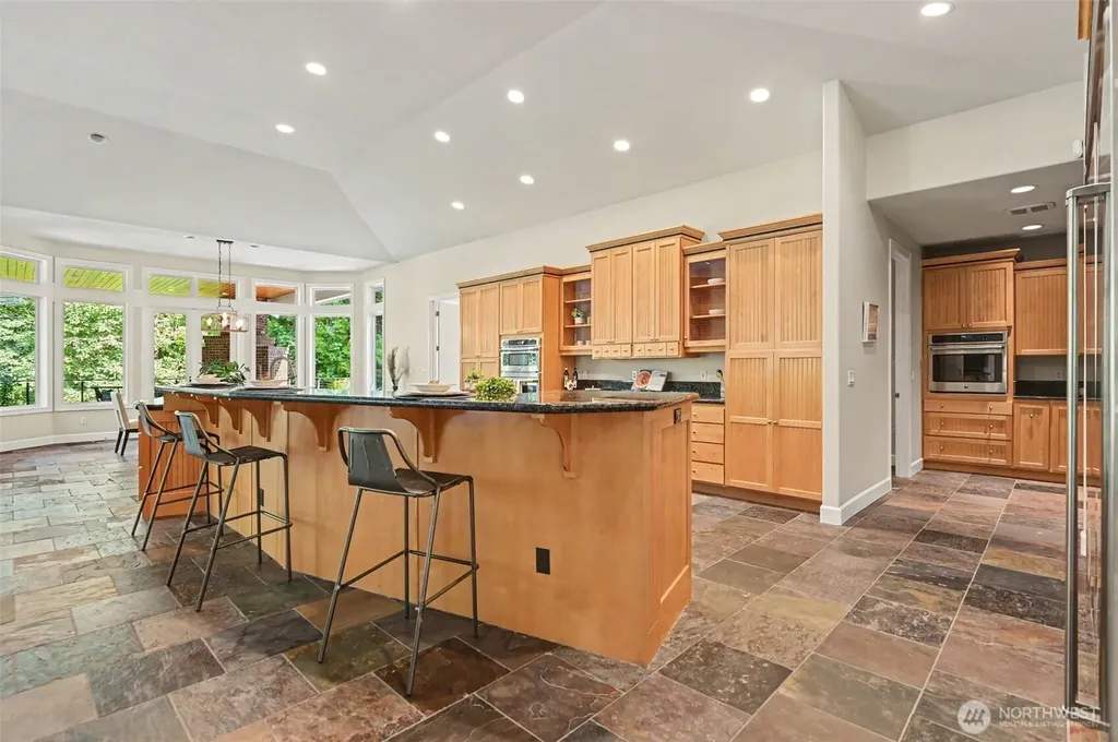 28632 SE 8th Street Fall City WA 98024