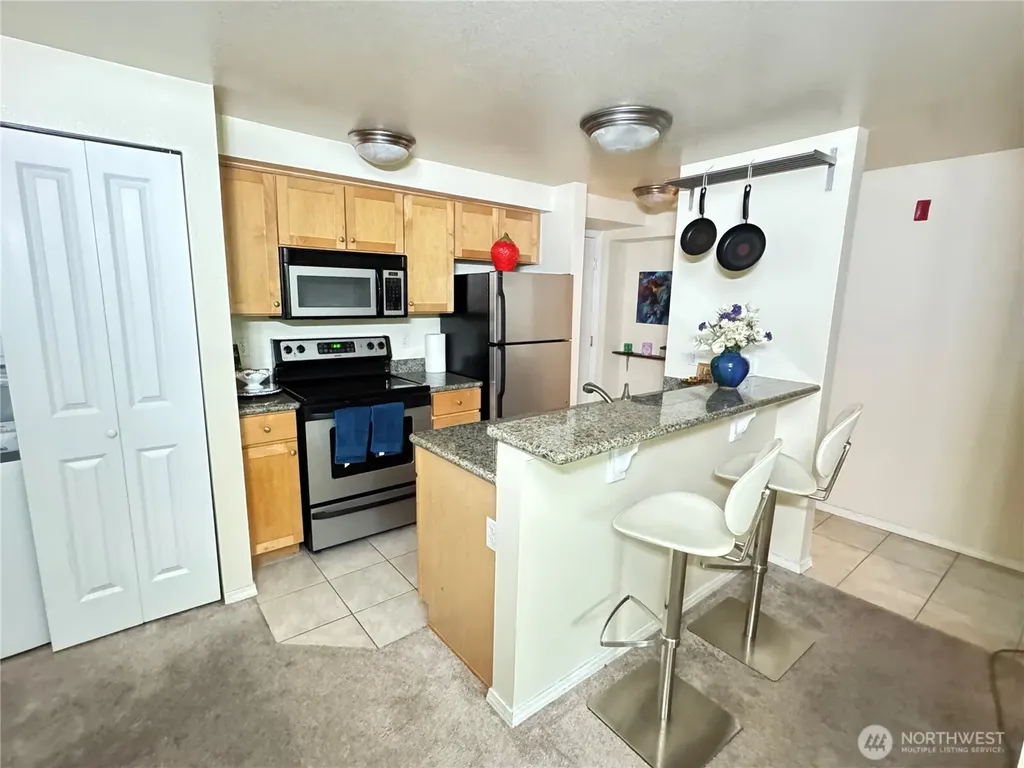 300 10th Avenue Seattle WA 98122