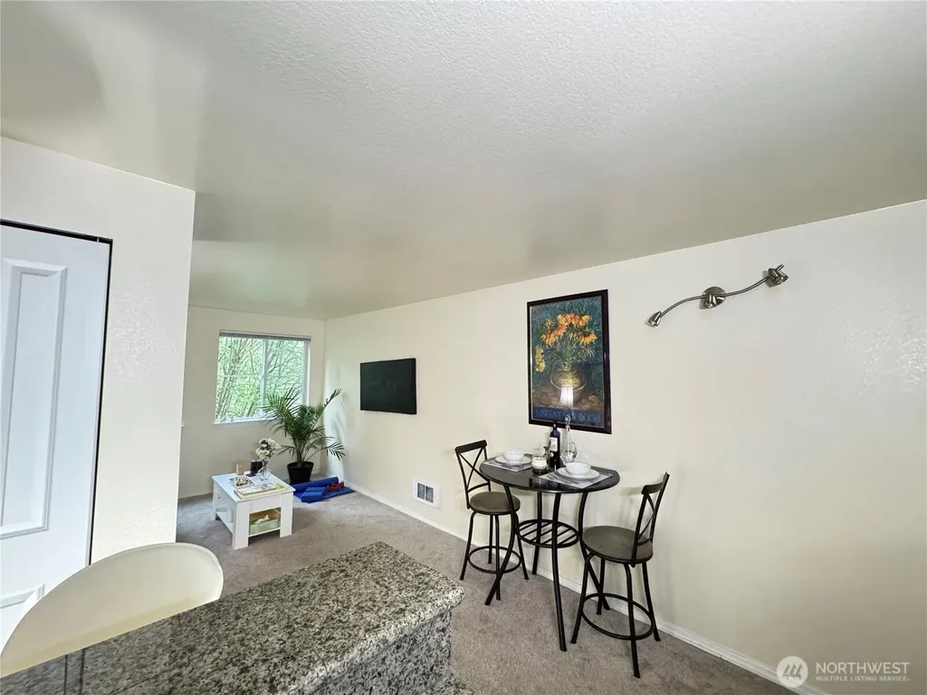 300 10th Avenue Seattle WA 98122