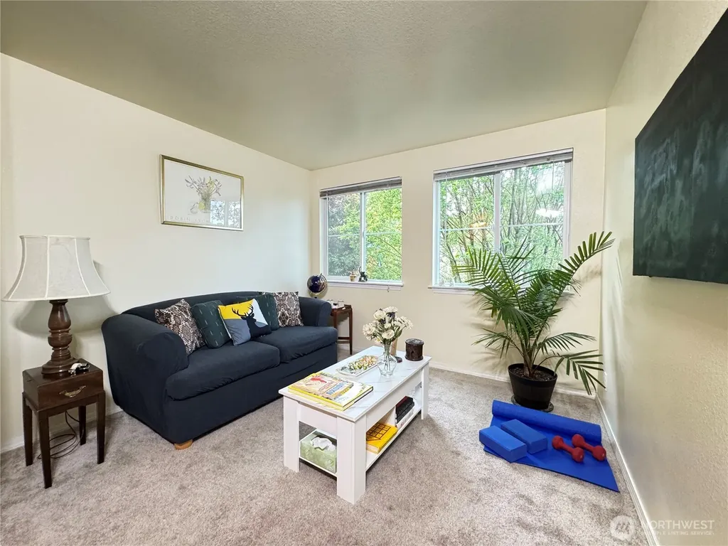 300 10th Avenue Seattle WA 98122