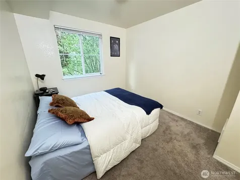 300 10th Avenue Seattle WA 98122