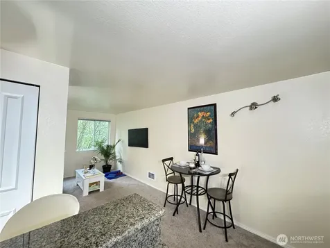 300 10th Avenue Seattle WA 98122