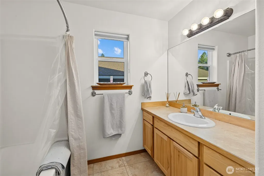 1014 Denny Avenue Cle Elum WA 98922