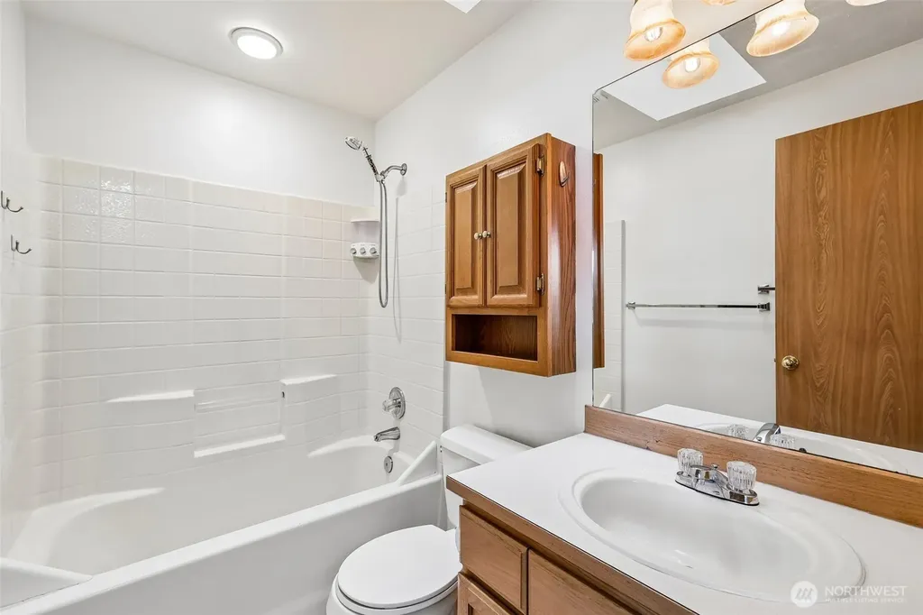 811 5th Drive Sultan WA 98294