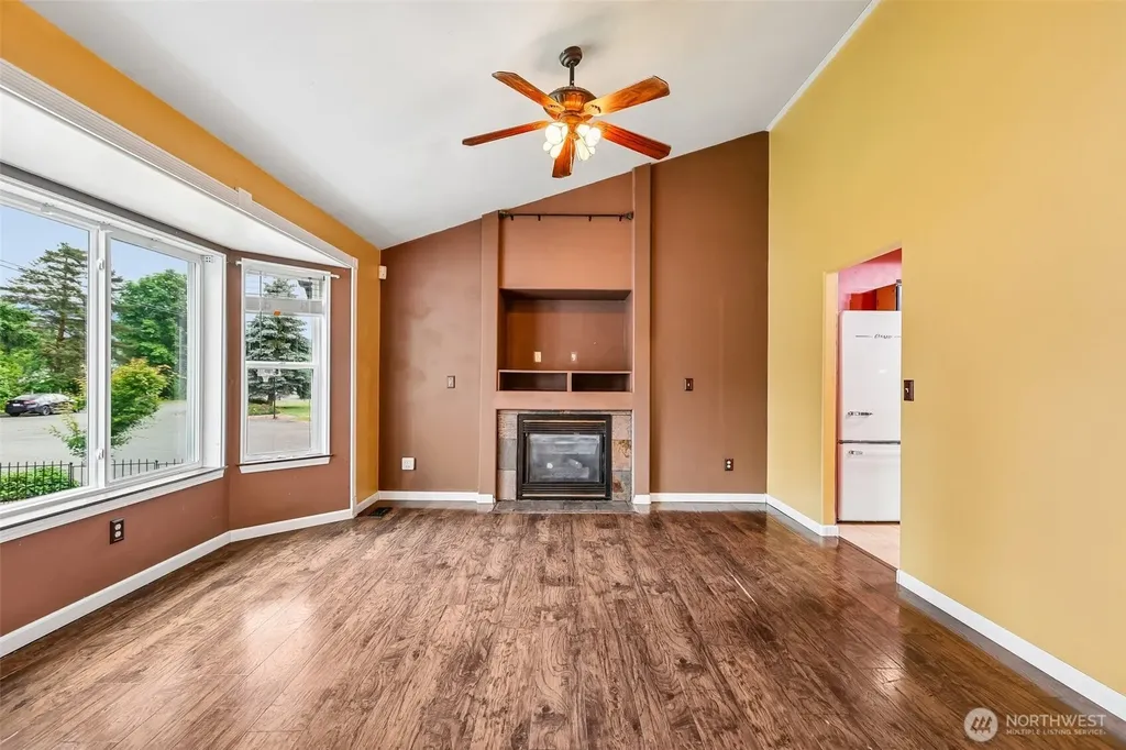 811 5th Drive Sultan WA 98294