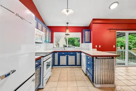 811 5th Drive Sultan WA 98294