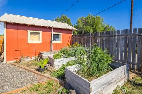 220 N Main Street Kittitas WA 98934