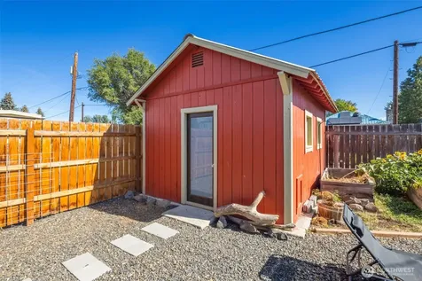 220 N Main Street Kittitas WA 98934