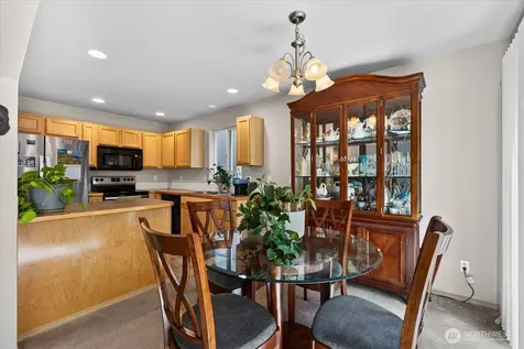 7240 177th Street E Puyallup WA 98375
