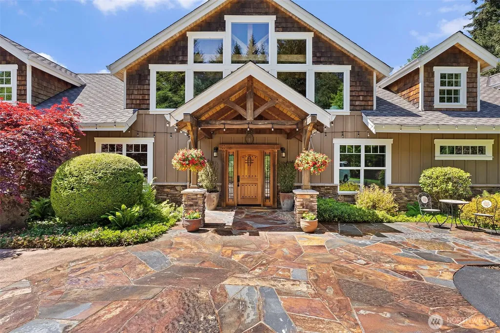 7920 Holiday Valley Drive NW Olympia WA 98502