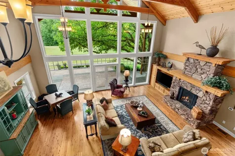 7920 Holiday Valley Drive NW Olympia WA 98502