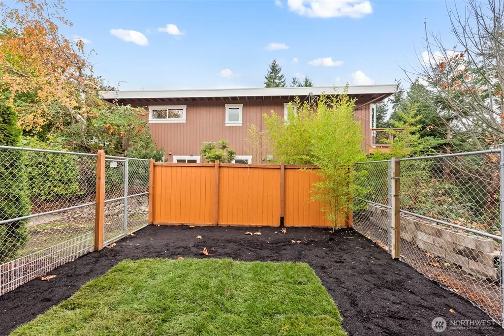 110 174th Place Bellevue WA 98008