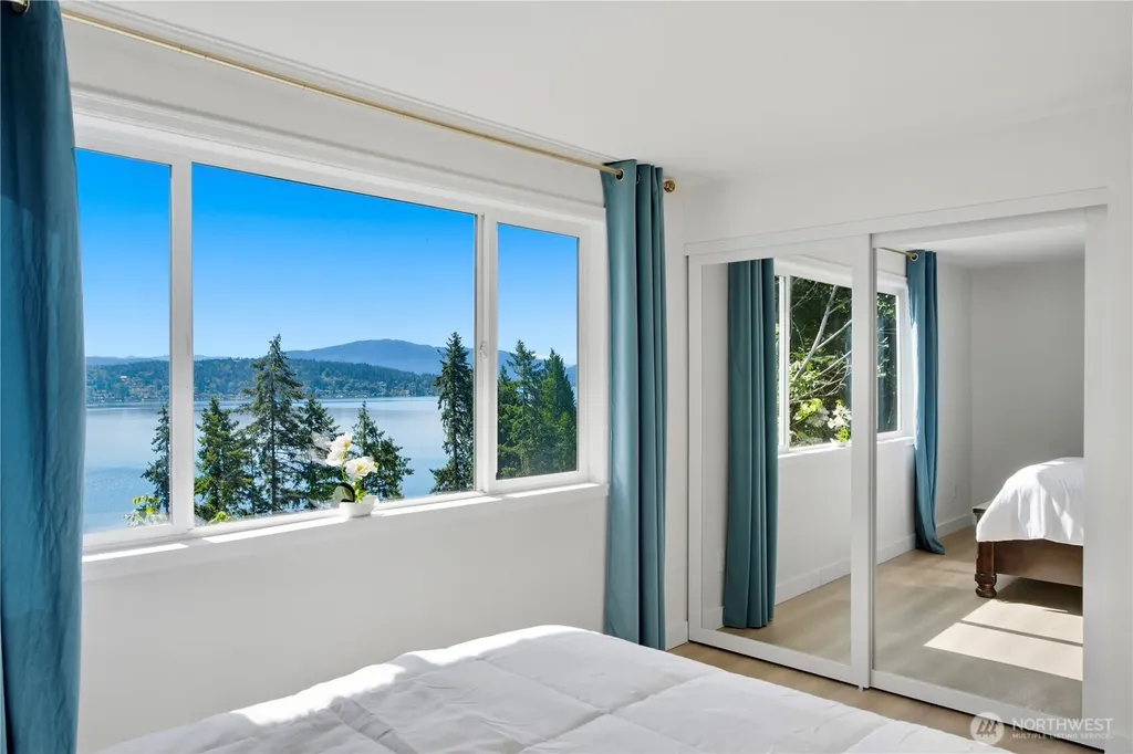 110 174th Place Bellevue WA 98008