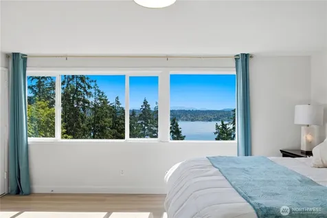 110 174th Place Bellevue WA 98008