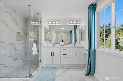 110 174th Place Bellevue WA 98008