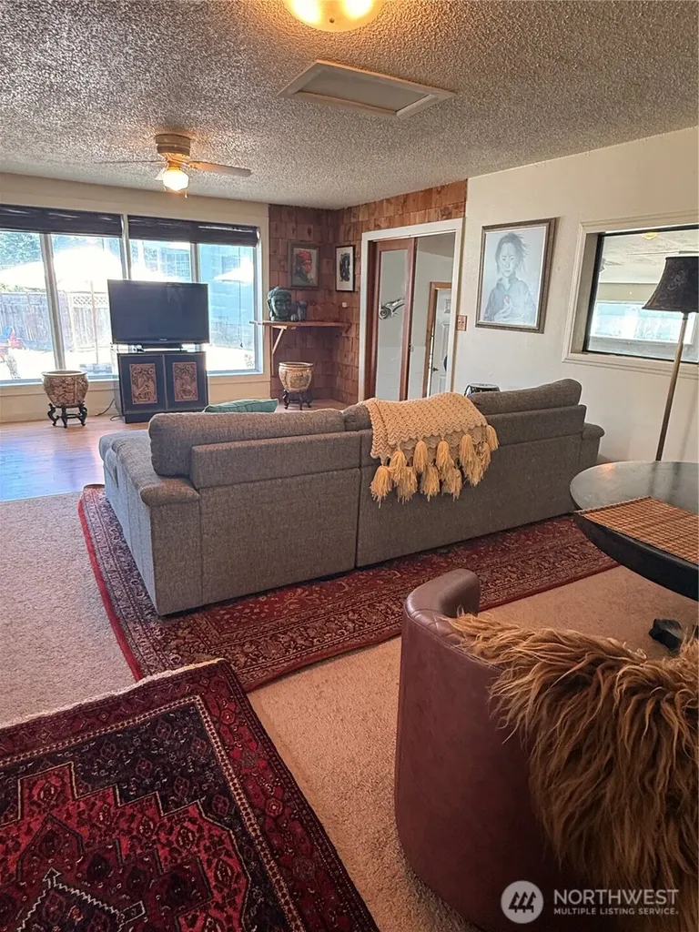 33607 SE 309th Ravensdale WA 98051