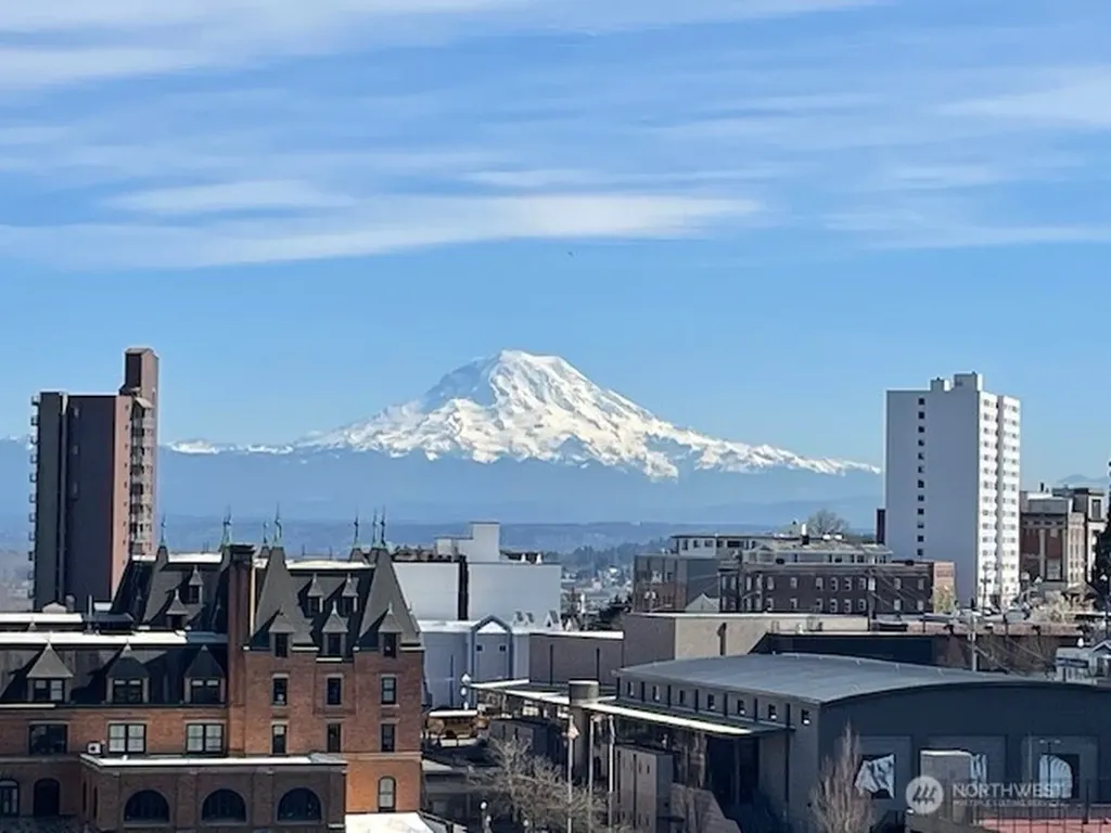 Tacoma WA, 404 D, Unit 11E