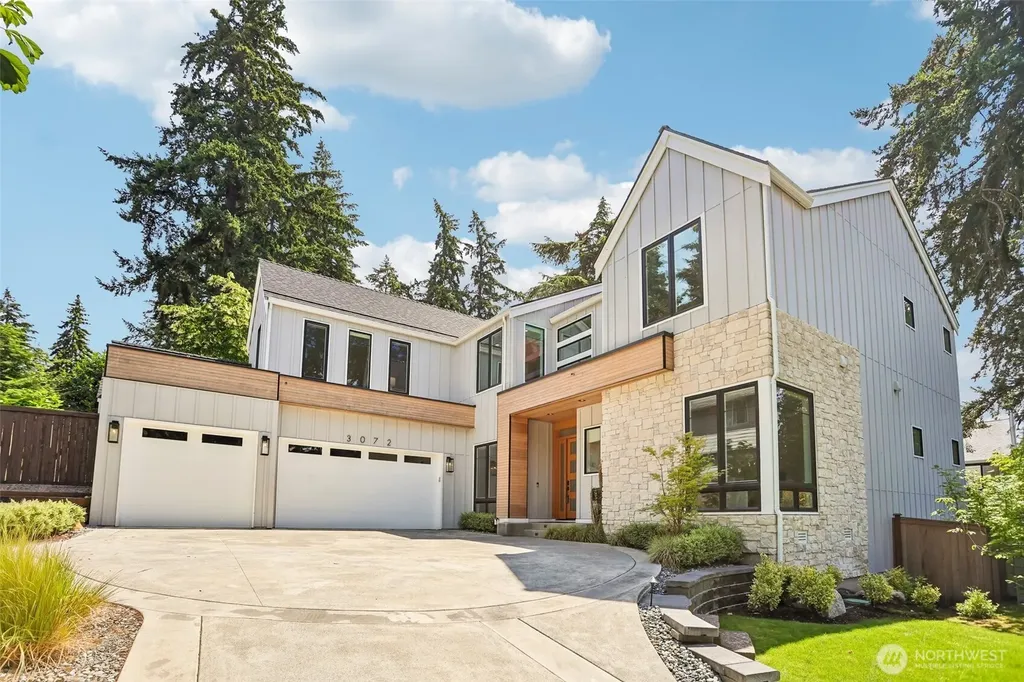 3072 106th Street SE Bellevue WA 98004