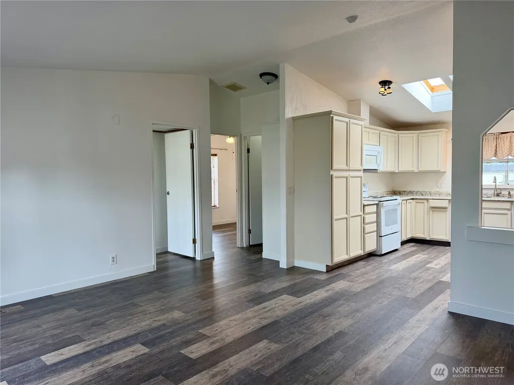 222 Maple Avenue NW Napavine WA 98565