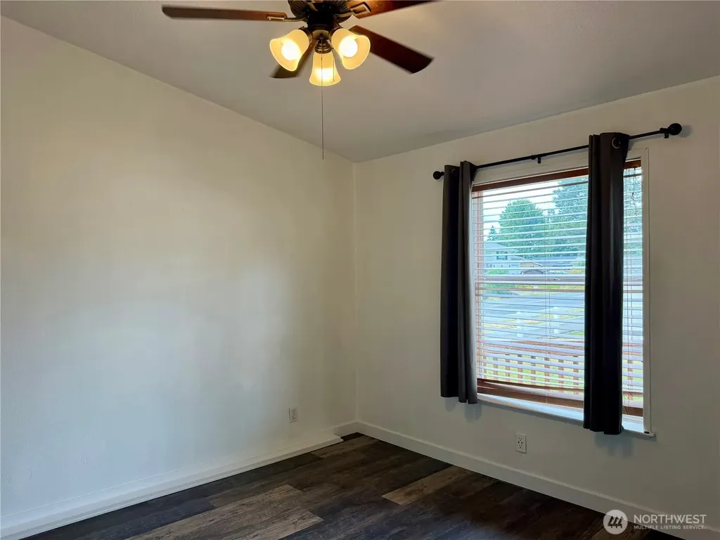 222 Maple Avenue NW Napavine WA 98565