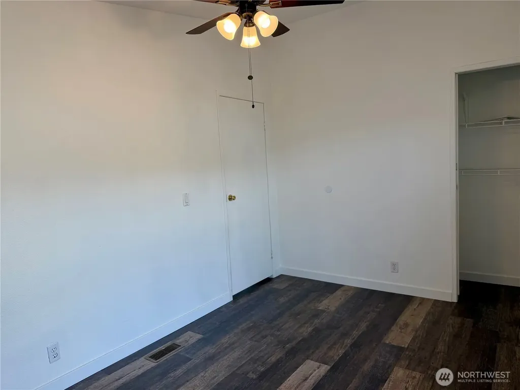 222 Maple Avenue NW Napavine WA 98565