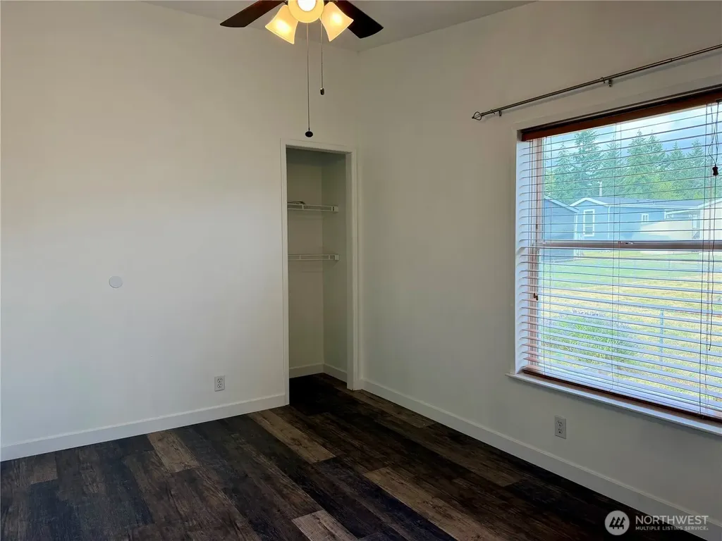 222 Maple Avenue NW Napavine WA 98565