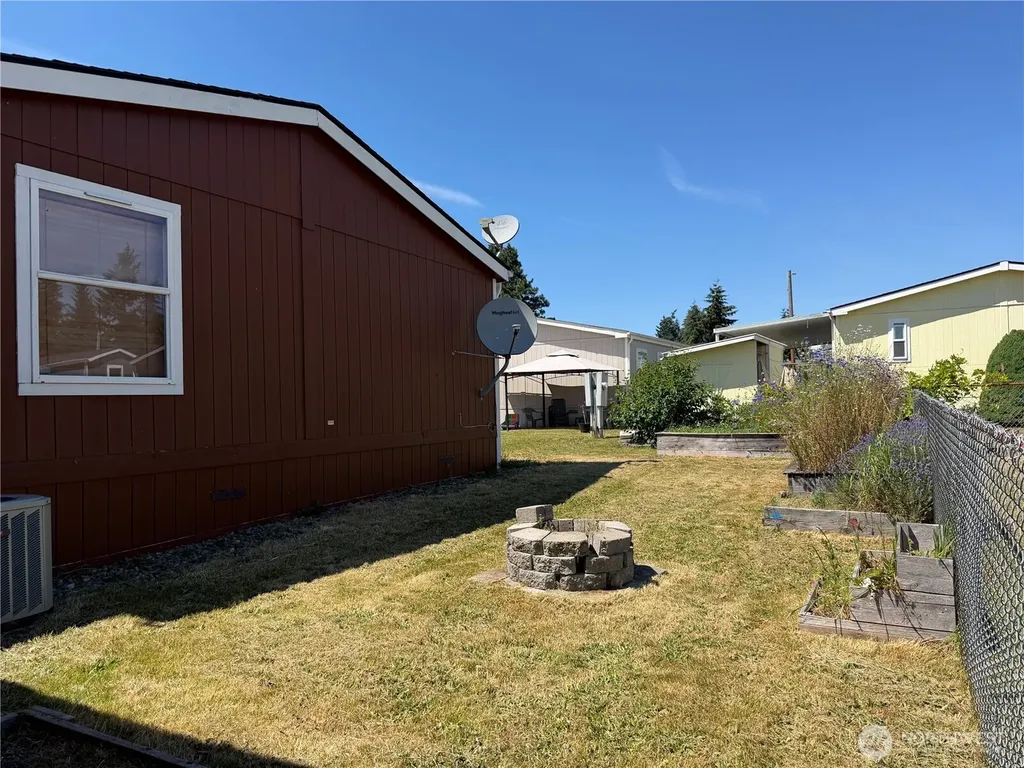 222 Maple Avenue NW Napavine WA 98565