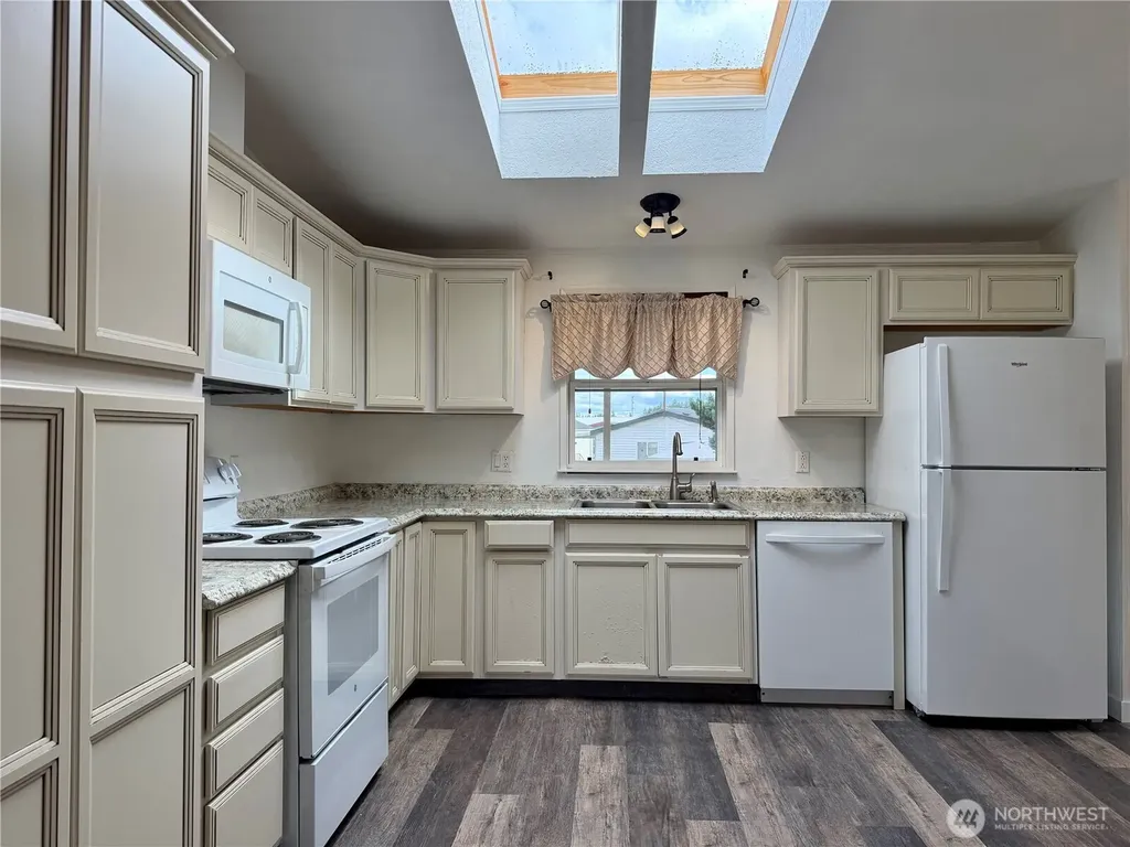 222 Maple Avenue NW Napavine WA 98565