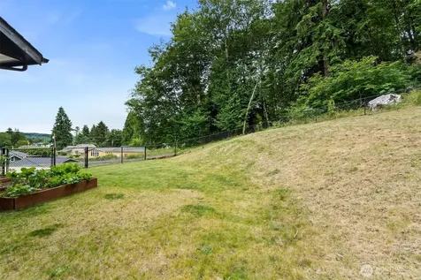763 Harrison Avenue Raymond WA 98577