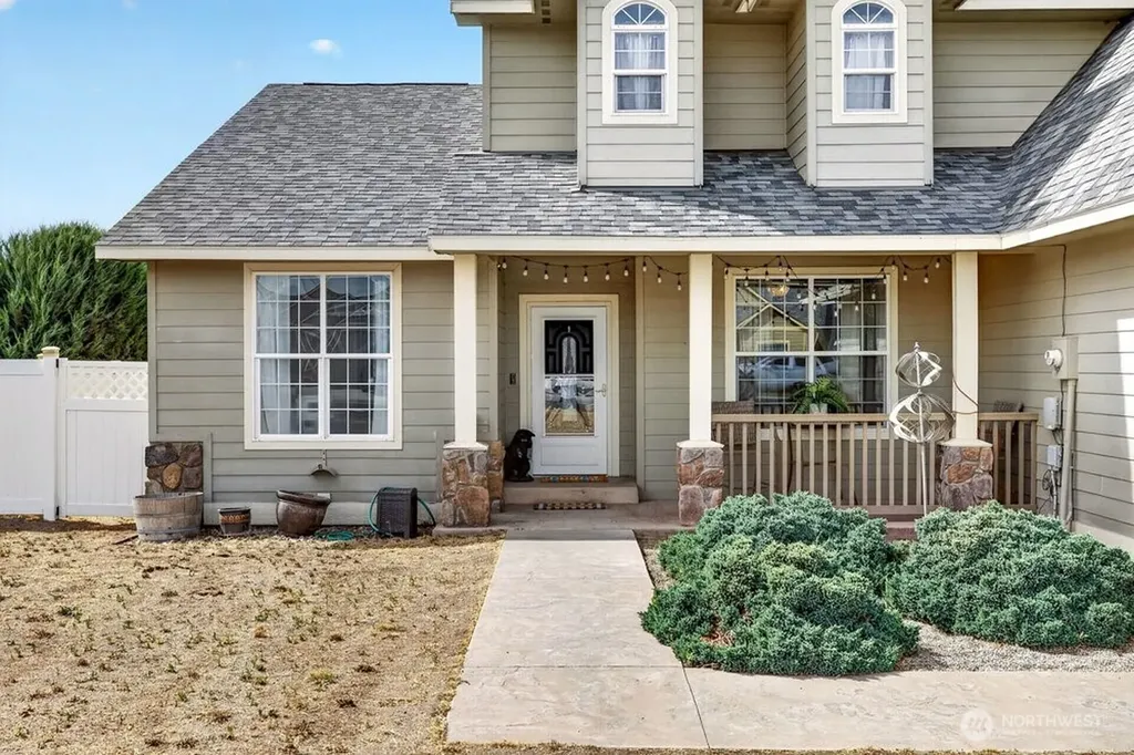 600 N Bluff West Drive Moses Lake WA 98837