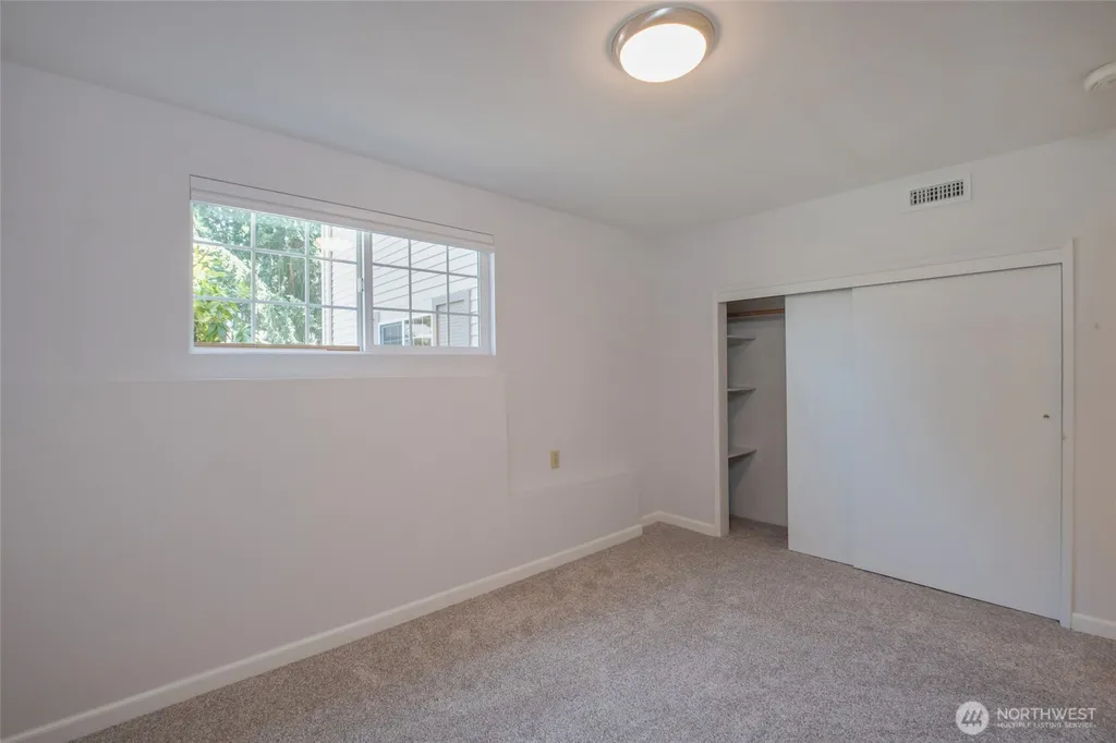 7610 95th Avenue SW Lakewood WA 98498