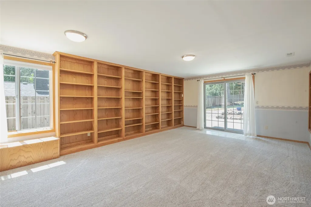 7610 95th Avenue SW Lakewood WA 98498