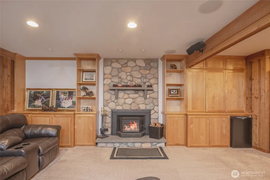 7610 95th Avenue SW Lakewood WA 98498