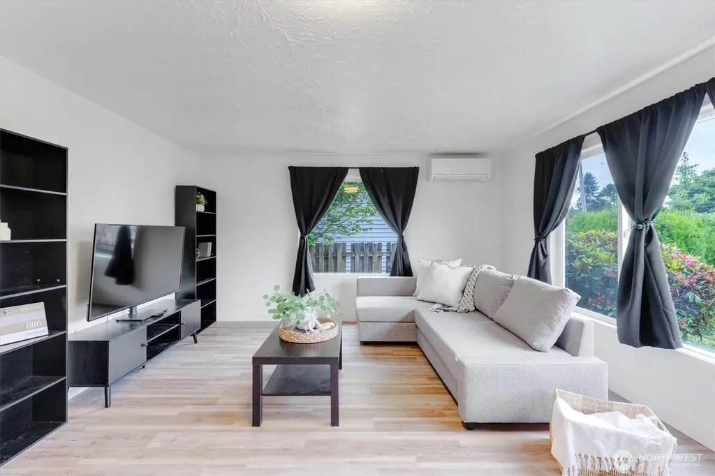 347 Colorado Street Longview WA 98632